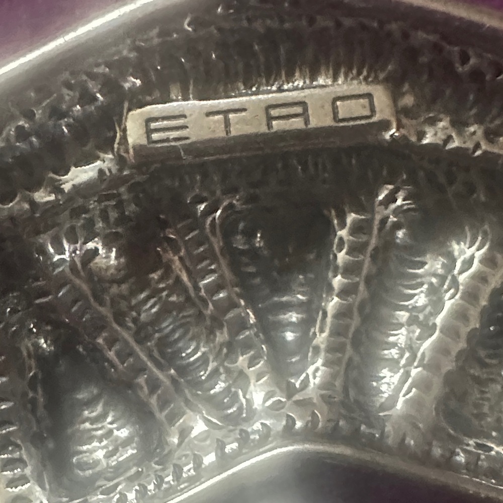 Etro Silver Ornate Buckle - Picture 2 of 3